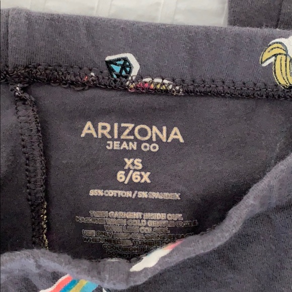 4-pr gray and print leggings - Picture 5 of 8